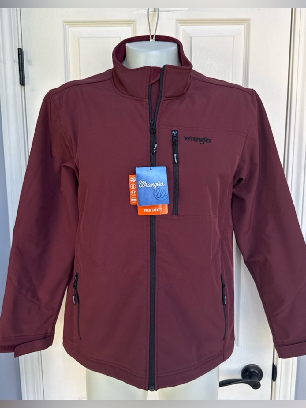 WRANGLER Mens Softshell Trail Rain Jacket Fleece Lined w/Headphone Port NWT sz L